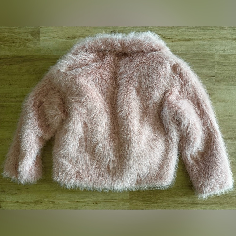 Elegant Pink Faux Fur Jacket - Picture 6 of 7